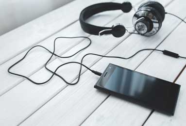 《紧急派遣》攻略：隐形少女浪漫路线指南